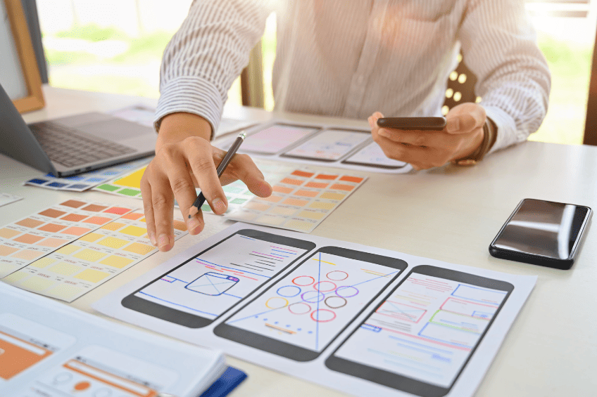 Más Allá de la Estética: ¿Qué Hace un Gran Diseñador UX/UI?